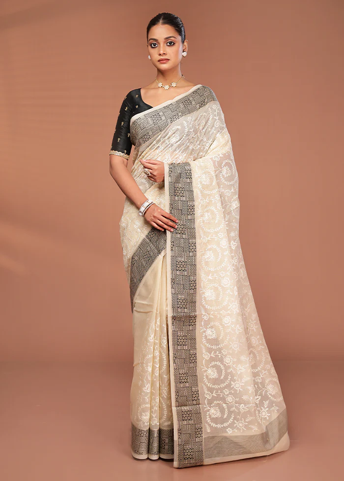 Cream Cotton Saree With Blouse Piece - Image 2