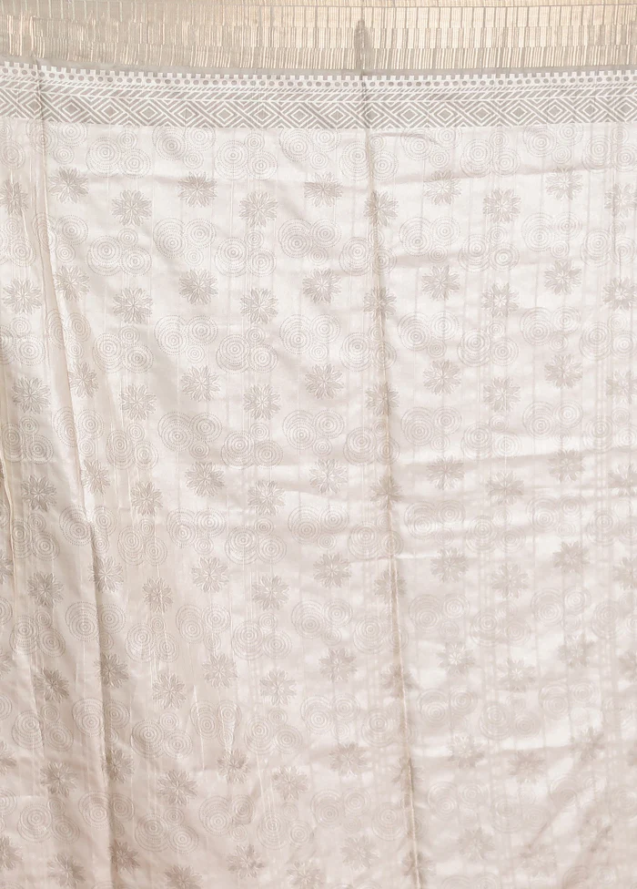 Cream Dupion Silk Saree With Blouse Piece - Image 5