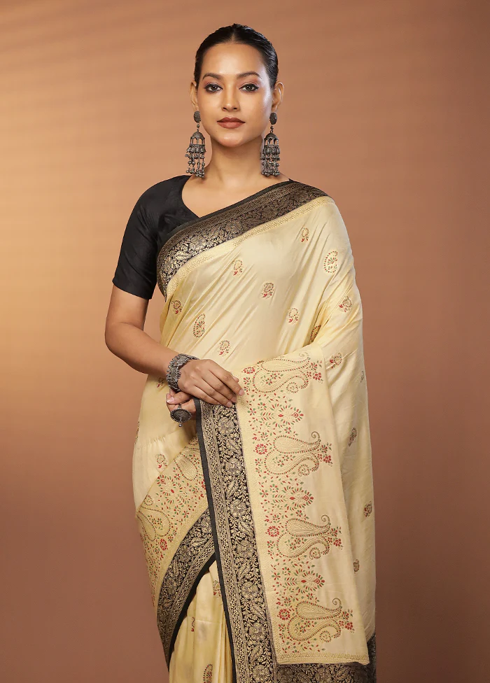 Cream Dupion Silk Saree With Blouse Piece
