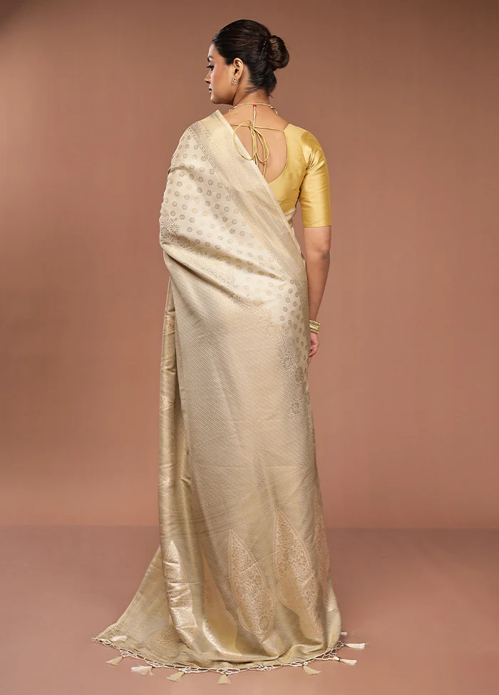 Cream Dupion Silk Saree With Blouse Piece - Image 3