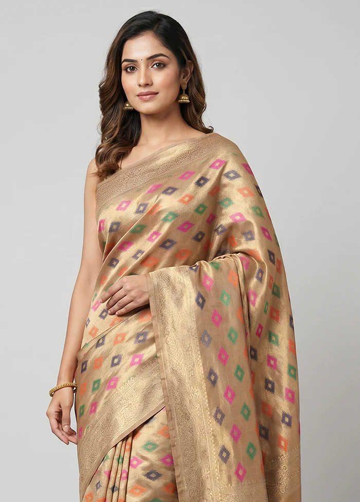 Cream Dupion Silk Saree With Blouse Piece - Image 2