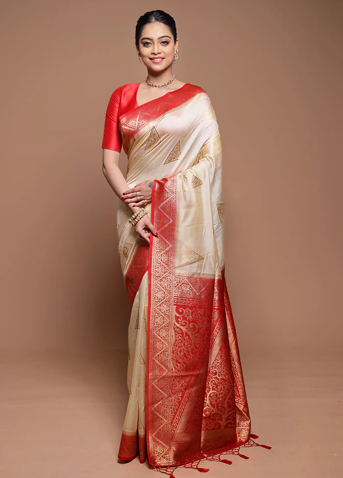 Cream Dupion Silk Saree With Blouse Piece
