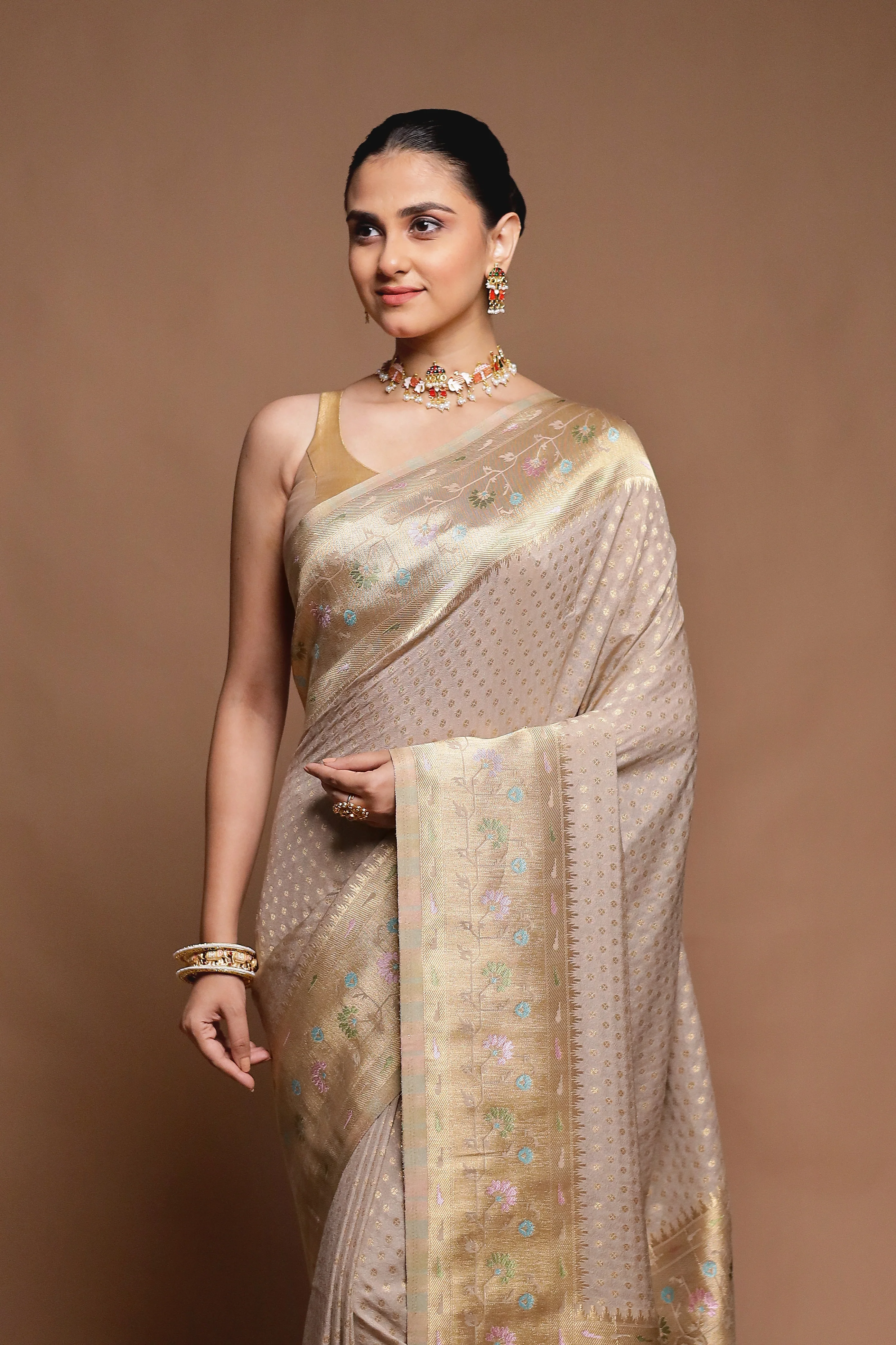Cream Dupion Silk Saree With Blouse Piece - Image 2
