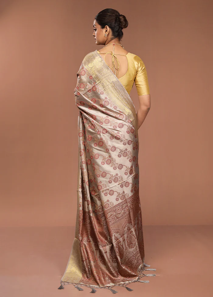 Cream Dupion Silk Saree With Blouse Piece - Image 3