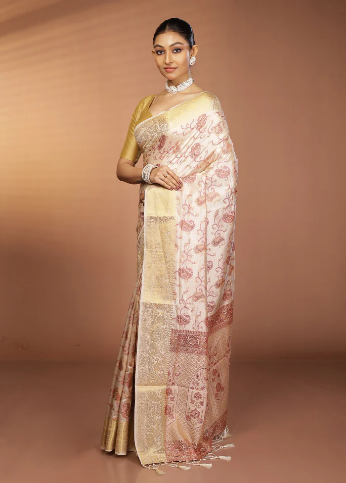 Cream Dupion Silk Saree With Blouse Piece - Image 4
