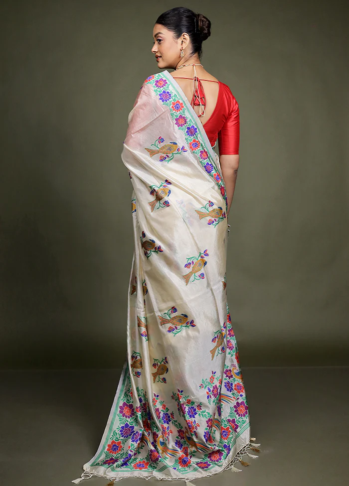 Cream Dupion Silk Saree With Blouse Piece - Image 3