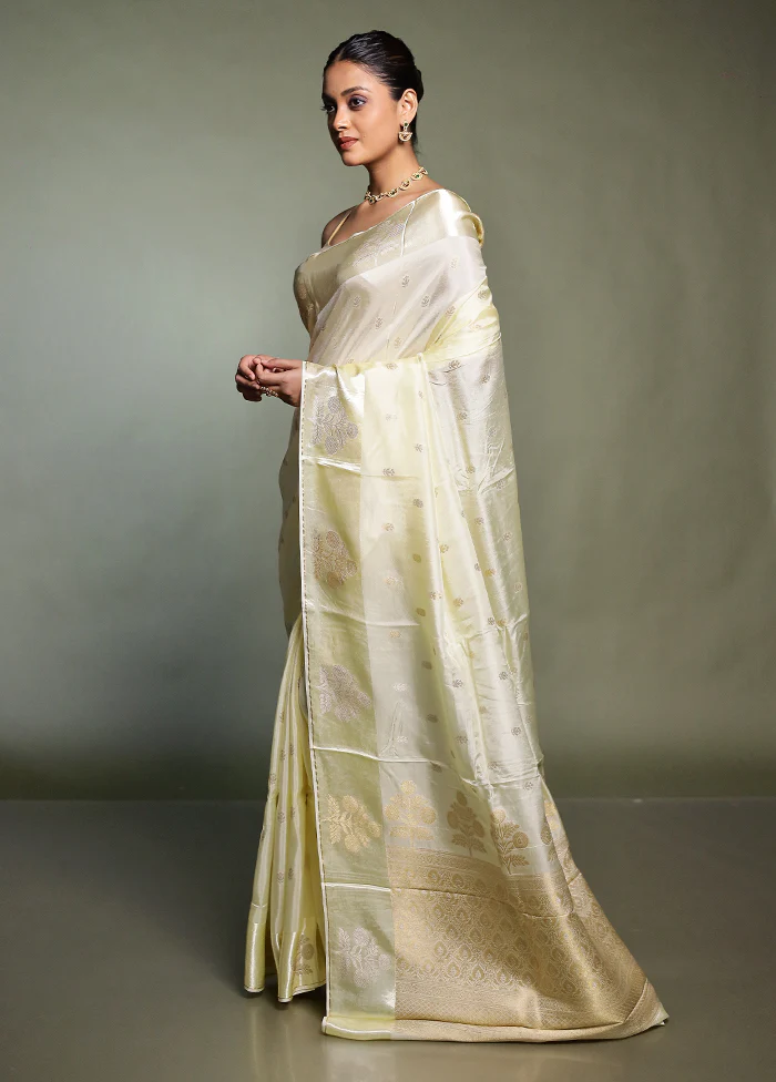 Cream Dupion Silk Saree With Blouse Piece - Image 4