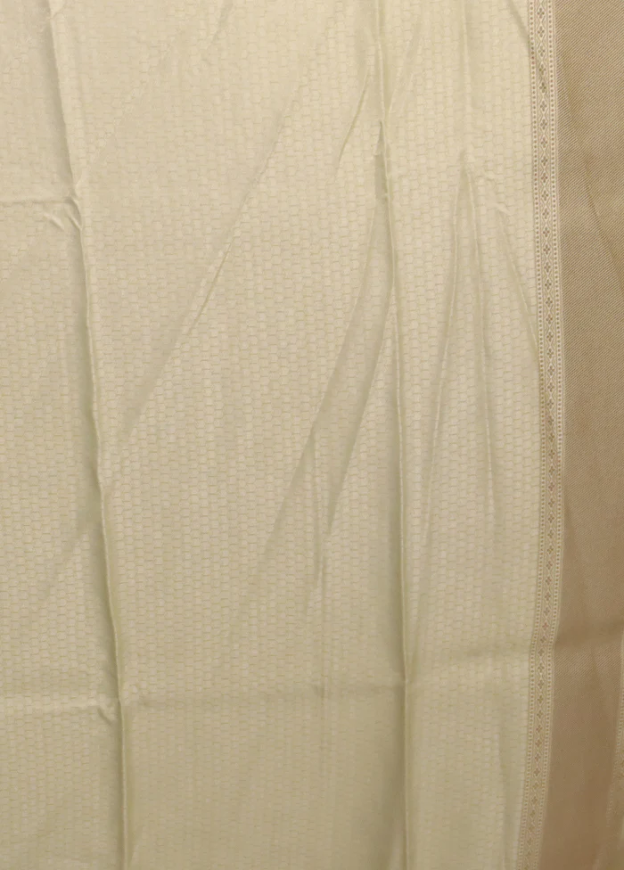 Cream Dupion Silk Saree With Blouse Piece - Image 5
