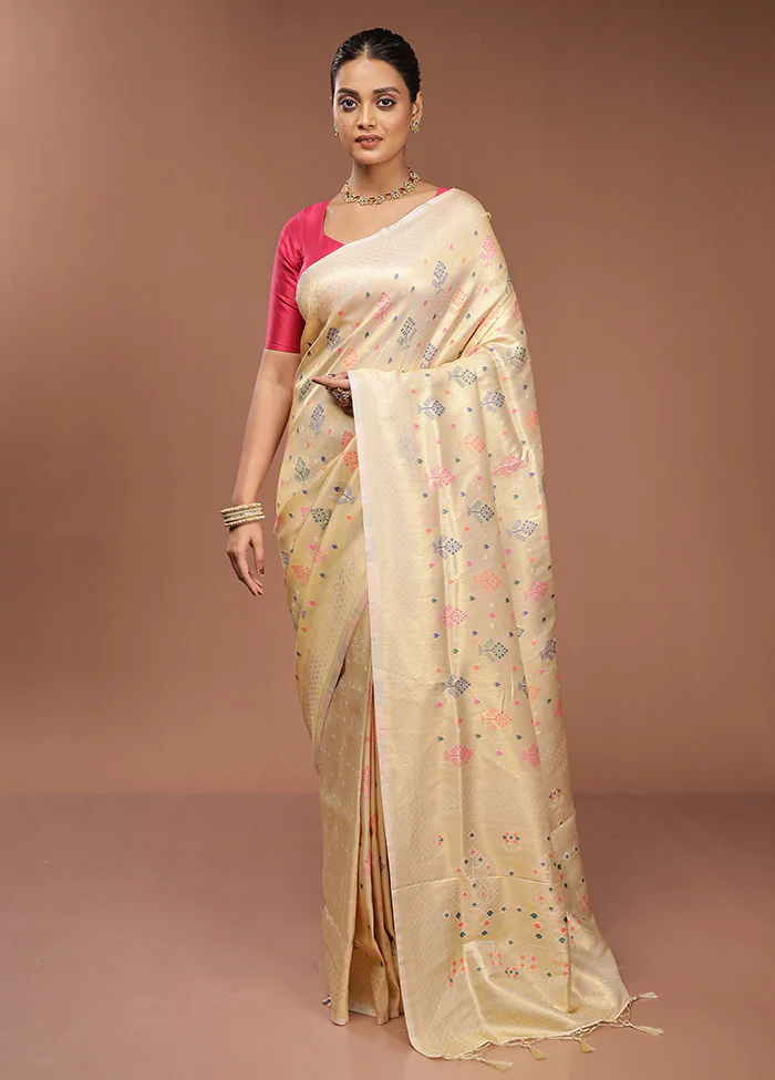 Cream Dupion Silk Saree With Blouse Piece - Image 2