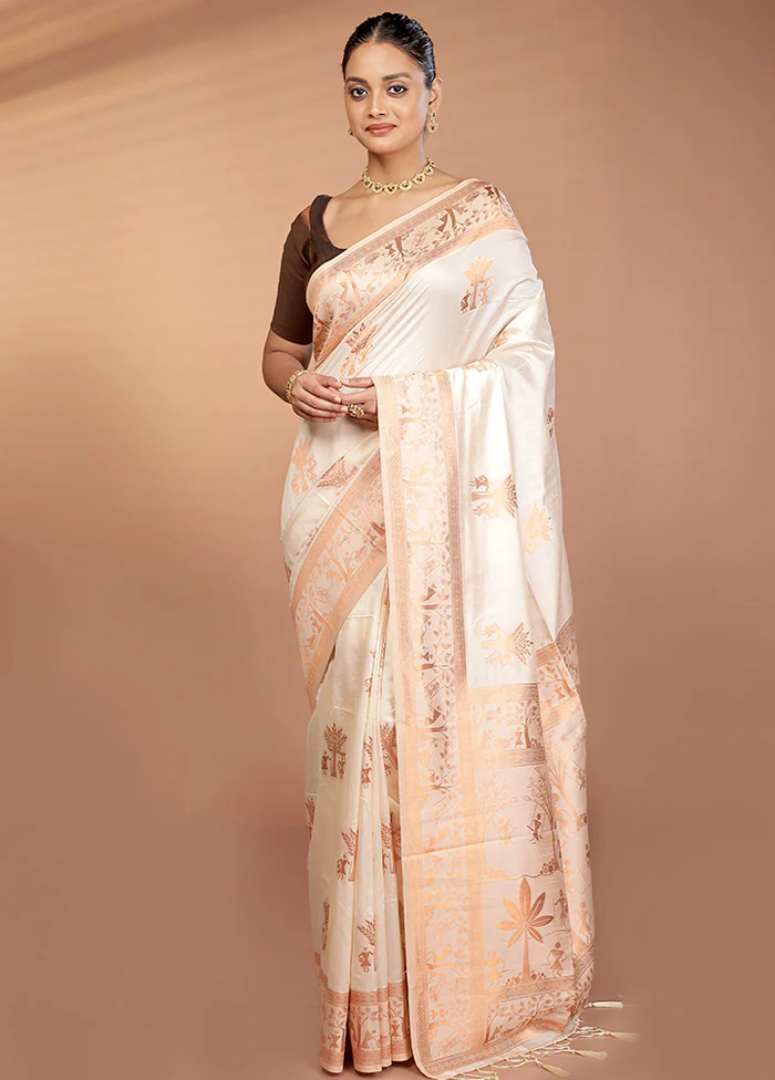 Cream Dupion Silk Saree With Blouse Piece - Image 2
