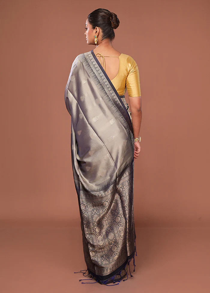 Grey Dupion Silk Saree With Blouse Piece - Image 3