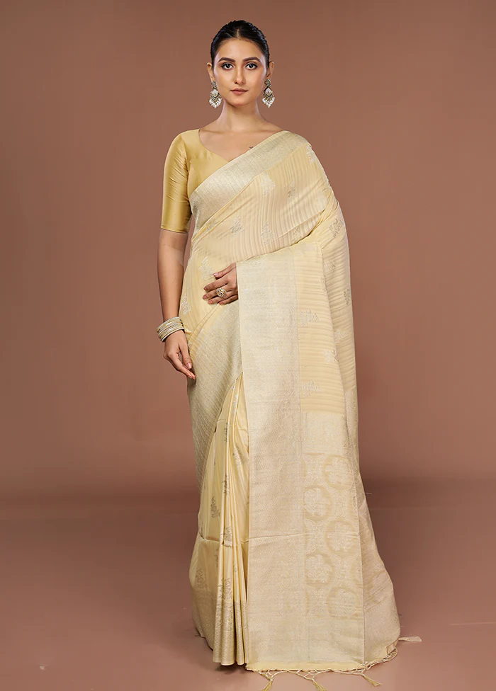 Yellow Dupion Silk Saree With Blouse Piece - Image 2