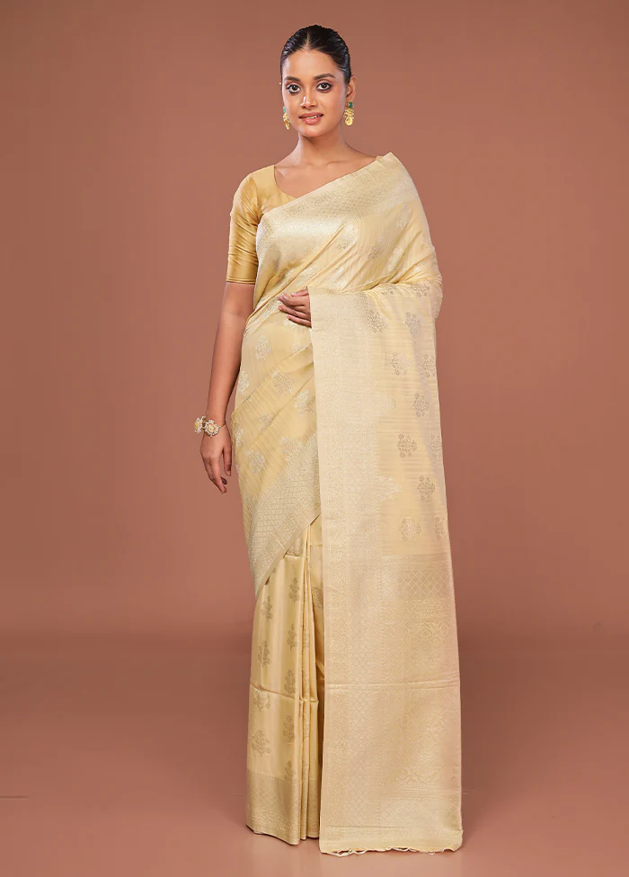 Yellow Dupion Silk Saree With Blouse Piece - Image 2