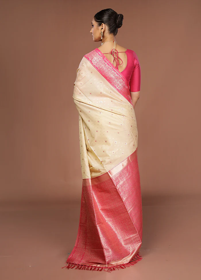 Cream Dupion Silk Saree With Blouse Piece - Image 3