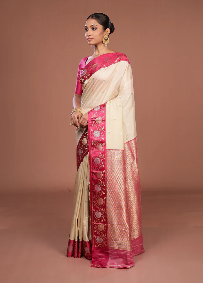 Cream Dupion Silk Saree With Blouse Piece - Image 4