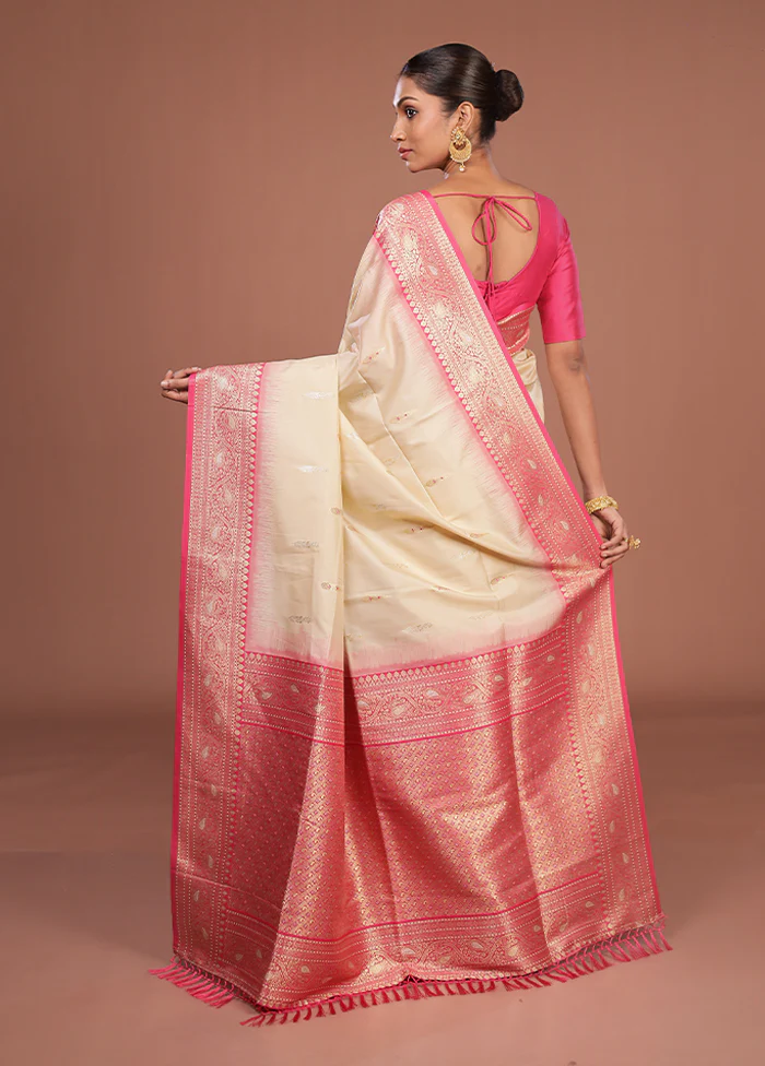 Cream Dupion Silk Saree With Blouse Piece - Image 3
