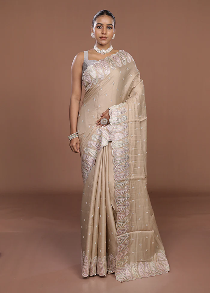 Cream Dupion Silk Saree With Blouse Piece - Image 2