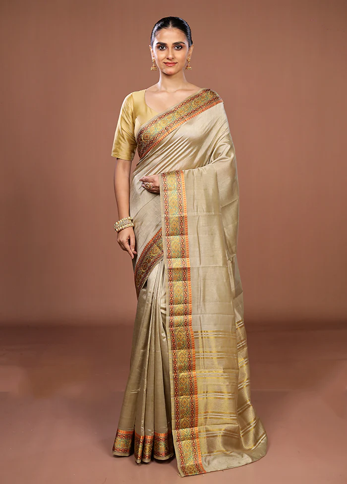 Cream Dupion Silk Saree With Blouse Piece - Image 2