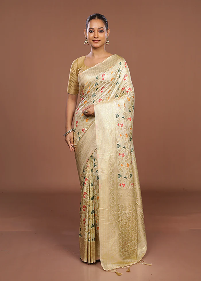 Cream Dupion Silk Saree With Blouse Piece - Image 2