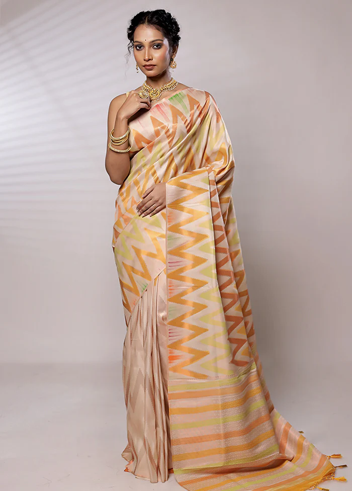 Cream Dupion Silk Saree With Blouse Piece - Image 2