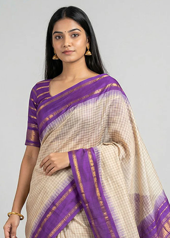 Cream Gadwal Pure Silk Saree Without Blouse Piece - Image 2