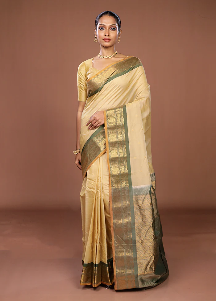 Cream Gadwal Pure Silk Saree Without Blouse Piece - Image 2