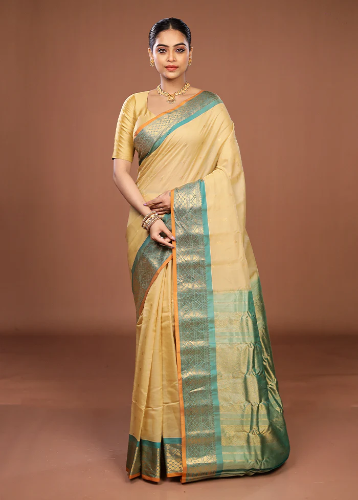 Cream Gadwal Pure Silk Saree Without Blouse Piece - Image 2