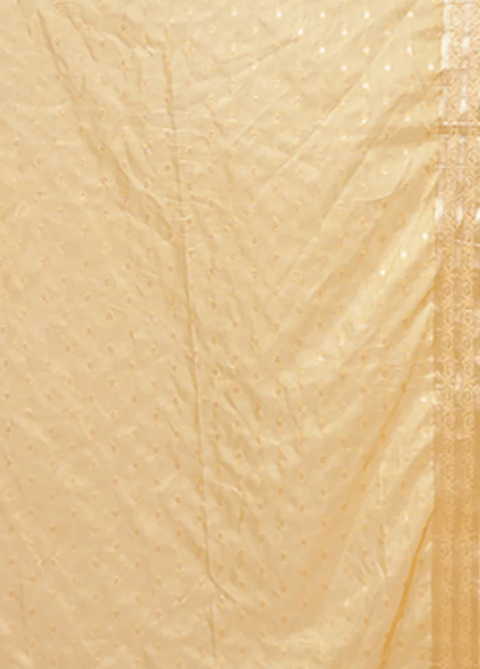 Cream Georgette Saree With Blouse Piece - Image 5
