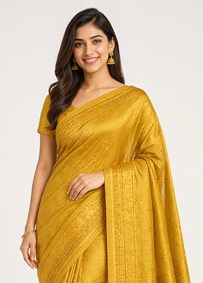 Cream Handloom Assam Pure Silk Saree With Blouse Piece - Image 2