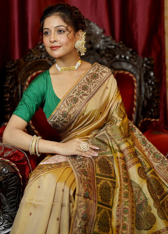 Cream Handloom Baluchari Pure Silk Saree With Blouse Piece - Image 3