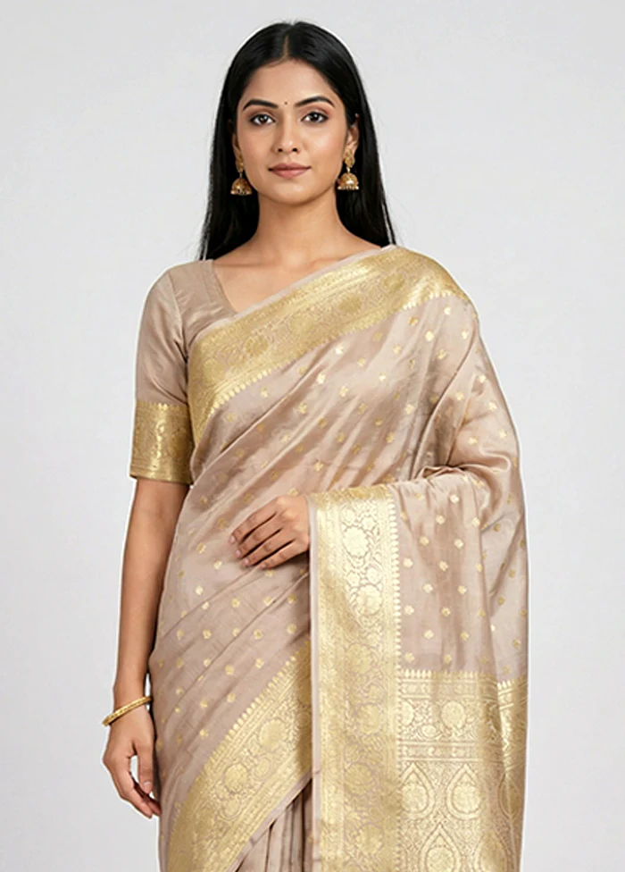 Cream Handloom Banarasi Pure Silk Saree With Blouse Piece - Image 2