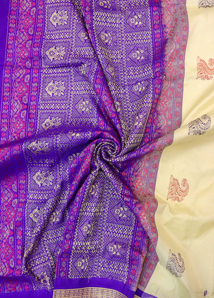 Cream Handloom Bomkai Pure Silk Saree With Blouse Piece - Image 2