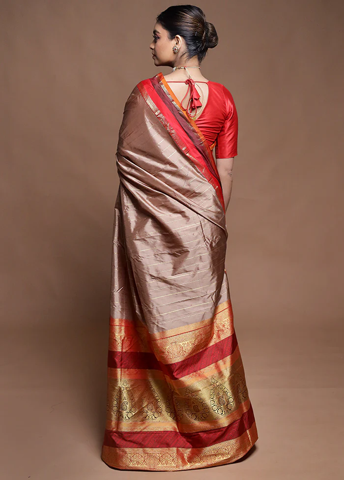 Cream Handloom Kanchipuram Pure Silk Saree With Blouse Piece - Image 3