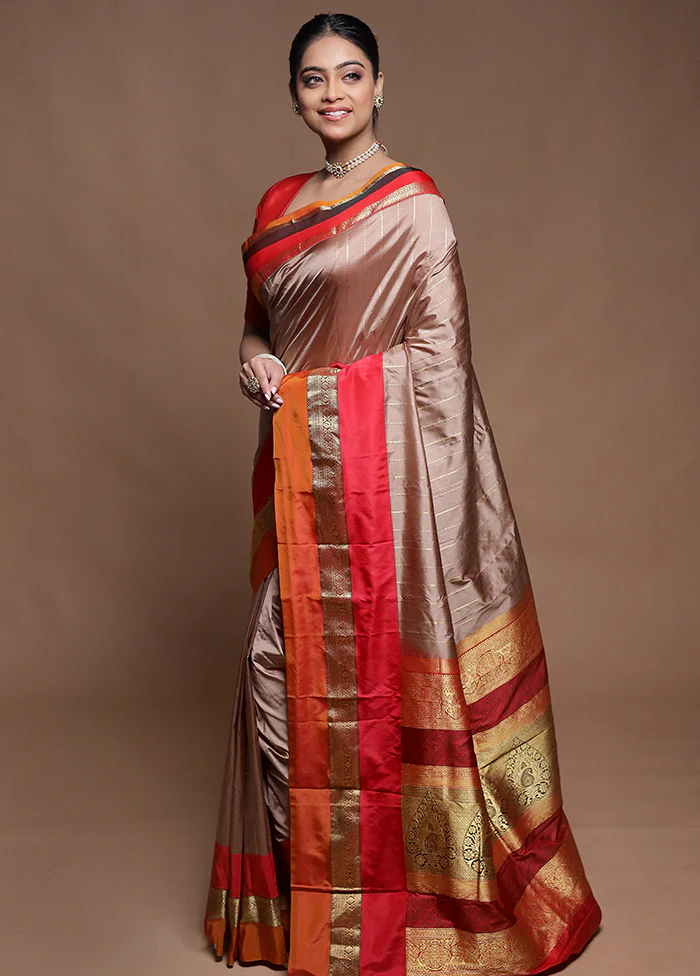 Cream Handloom Kanchipuram Pure Silk Saree With Blouse Piece - Image 4