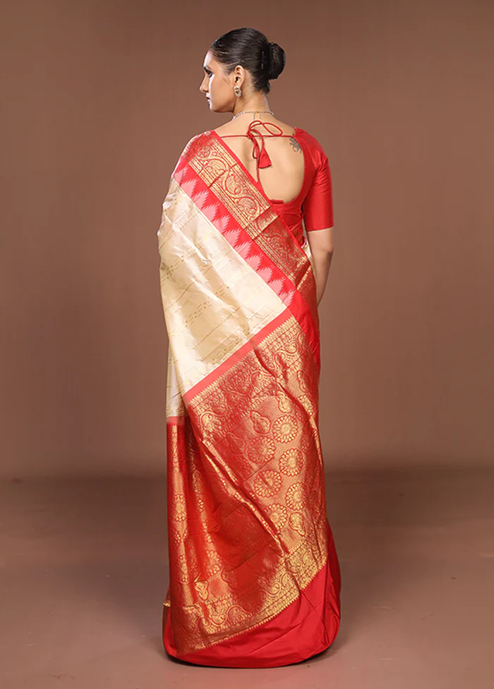 Cream Handloom Kanchipuram Pure Silk Saree With Blouse Piece - Image 3