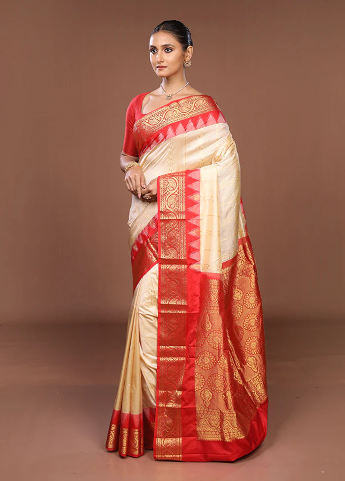 Cream Handloom Kanchipuram Pure Silk Saree With Blouse Piece - Image 4