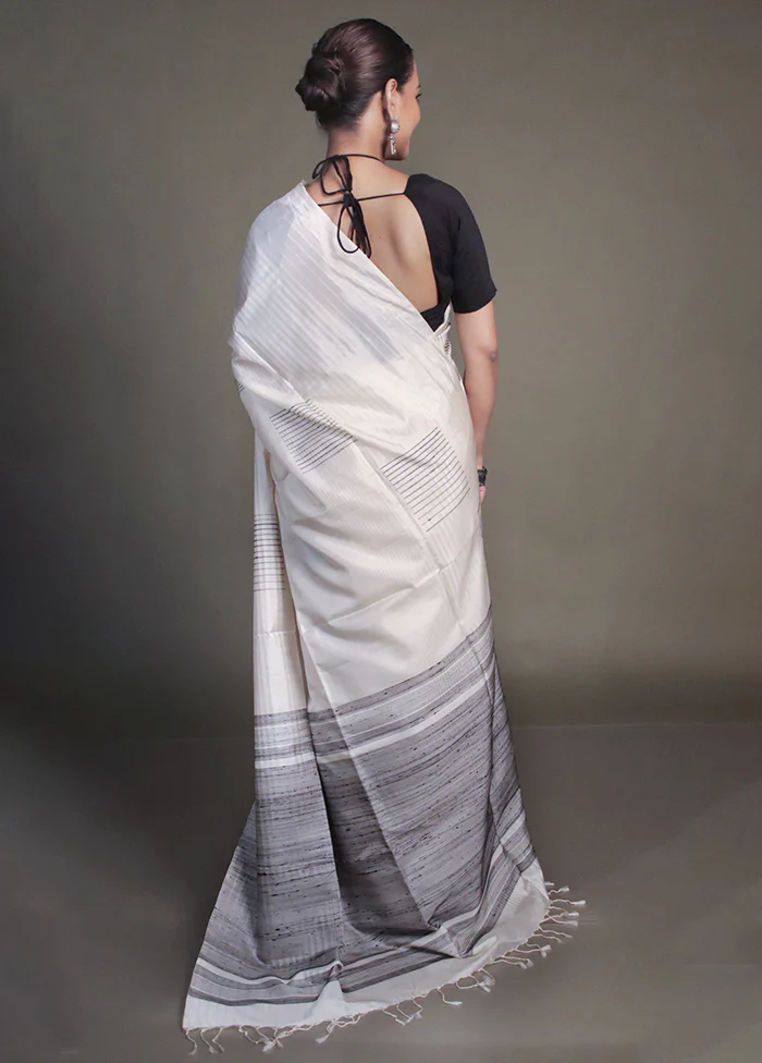 Cream Handloom Kanjivaram Pure Silk Saree With Blouse Piece - Image 3