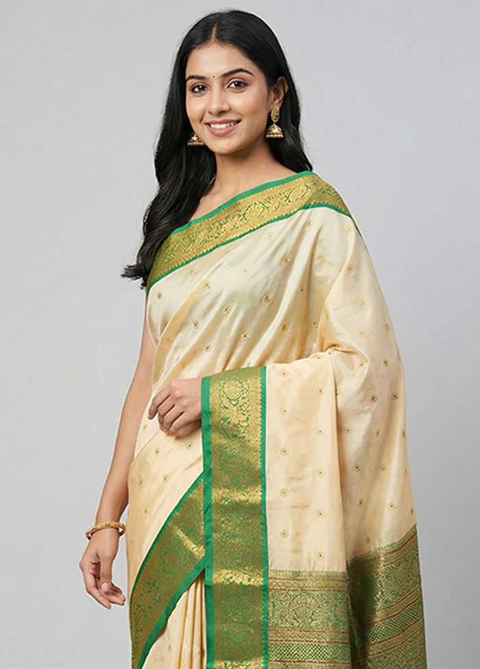 Cream Handloom Kanjivaram Pure Silk Saree With Blouse Piece - Image 2