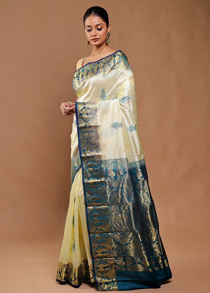 Cream Handloom Kanjivaram Pure Silk Saree With Blouse Piece - Image 4