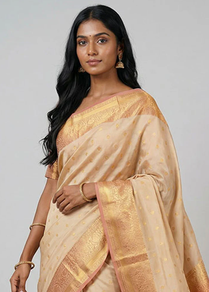Cream Handloom Kanjivaram Pure Silk Saree With Blouse Piece - Image 2