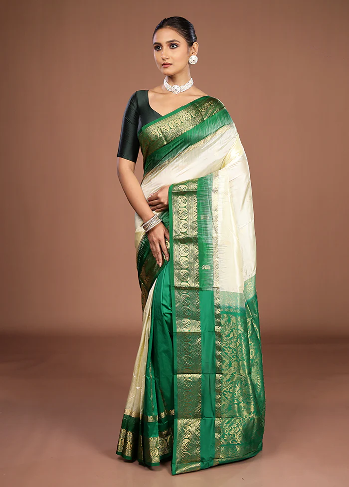 Cream Handloom Kanjivaram Pure Silk Saree With Blouse Piece - Image 4