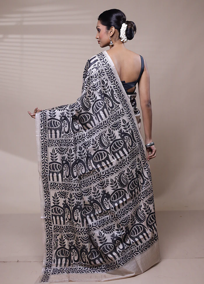 Cream Handloom Kantha Stitch Pure Silk Saree With Blouse Piece - Image 3