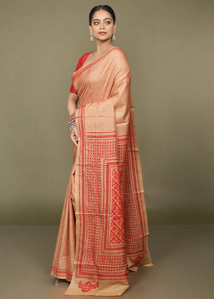 Cream Handloom Kantha Stitch Pure Silk Saree With Blouse Piece - Image 4