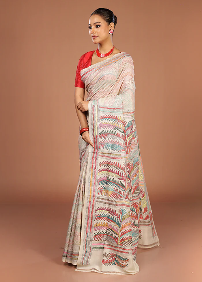 Cream Handloom Kantha Stitch Pure Silk Saree With Blouse Piece - Image 4