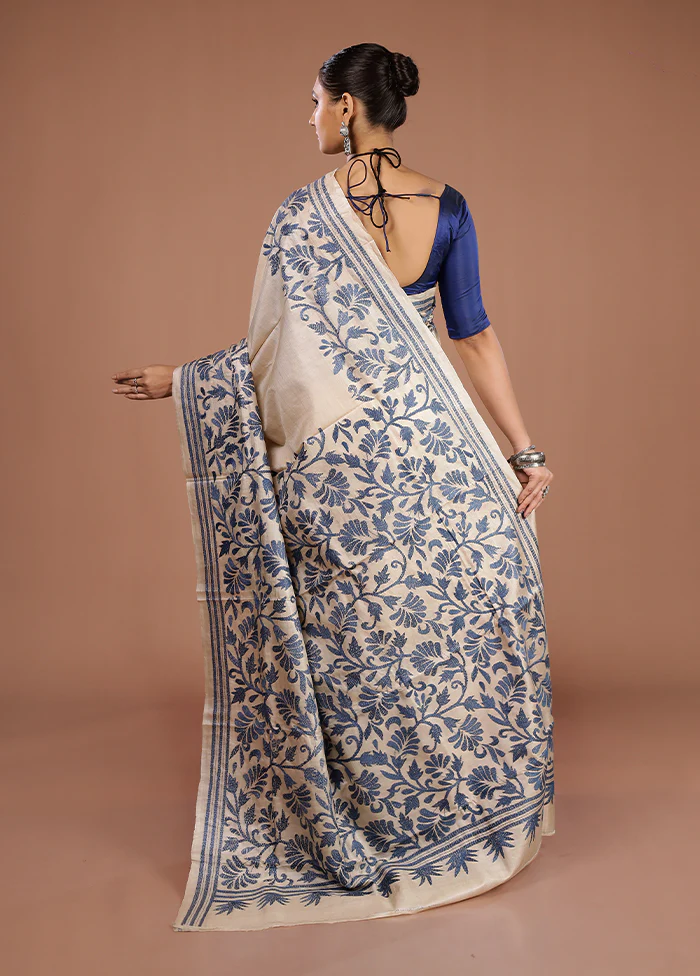Cream Handloom Kantha Stitch Pure Silk Saree With Blouse Piece - Image 3