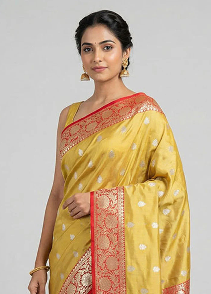 Cream Handloom Katan Pure Silk Saree With Blouse Piece - Image 2