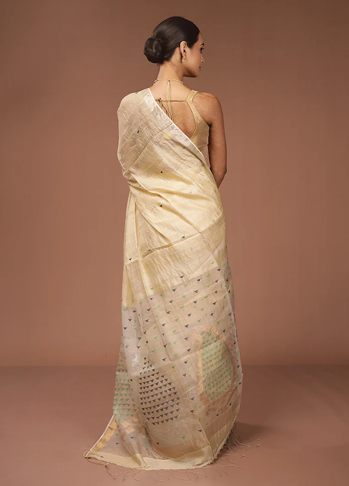Cream Handloom Matka Pure Silk Saree With Blouse Piece - Image 3