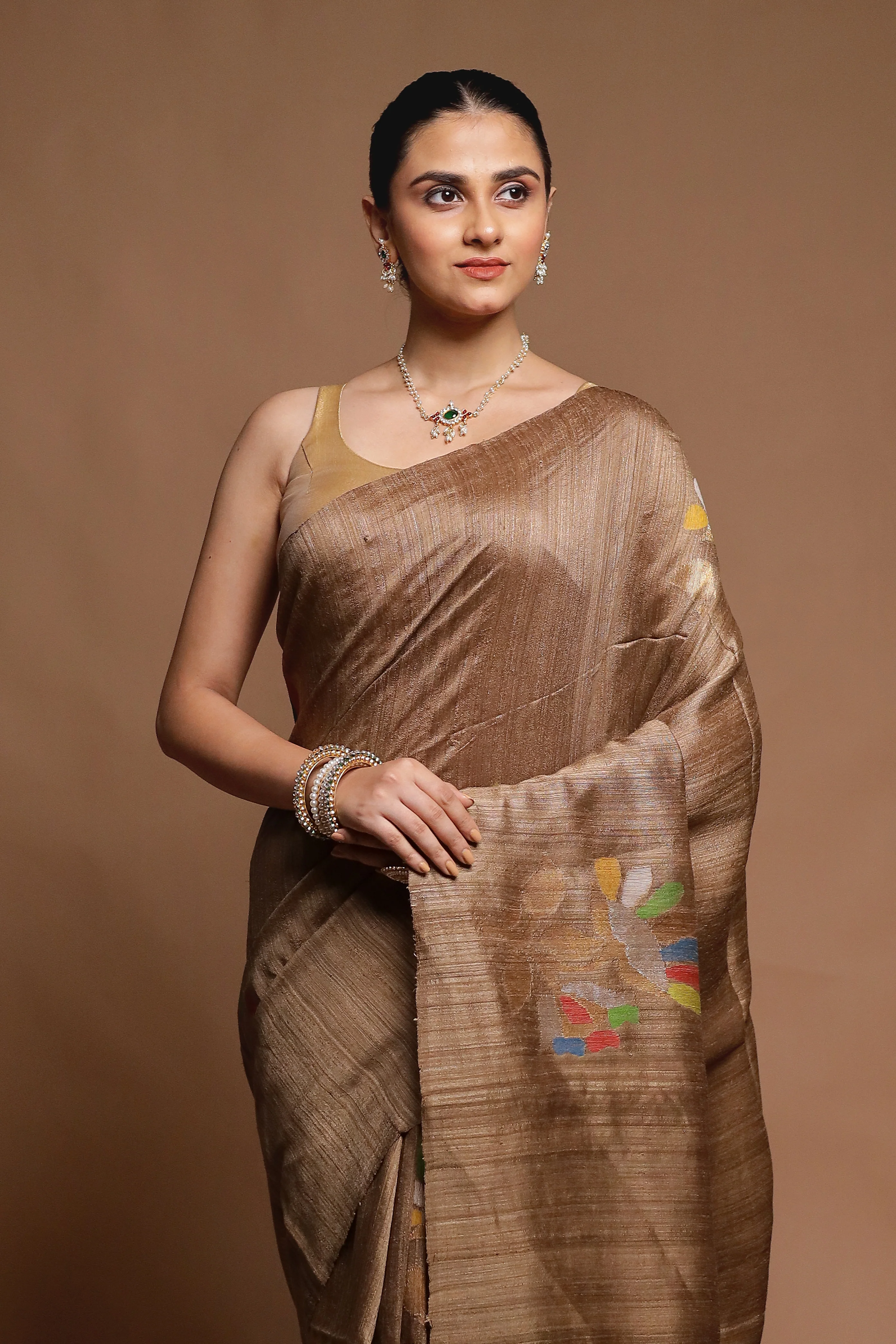 Cream Handloom Matka Pure Silk Saree With Blouse Piece - Image 2