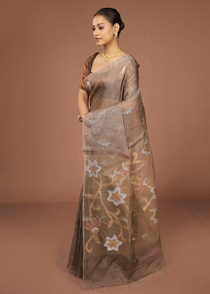 Cream Handloom Matka Pure Silk Saree With Blouse Piece - Image 4