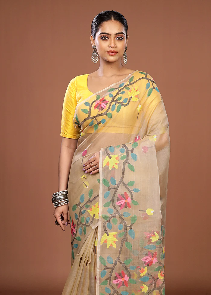 Cream Handloom Matka Pure Silk Saree With Blouse Piece